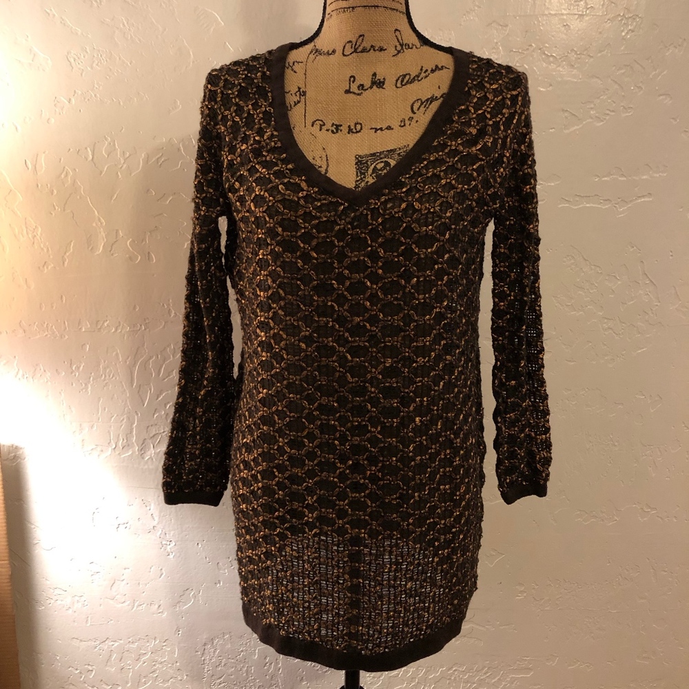 New Romantics V-neck blouse, size XS
